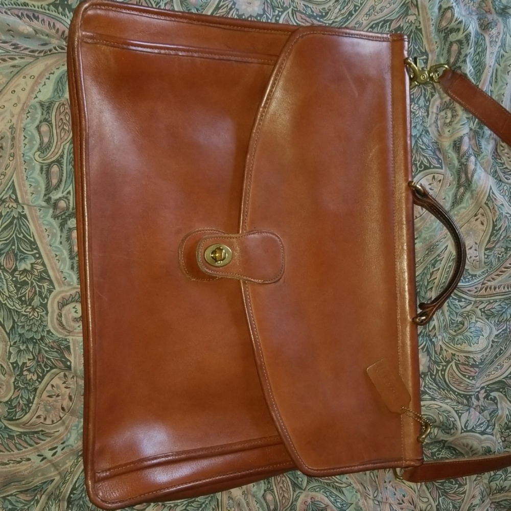 Coach carrie Briefcase